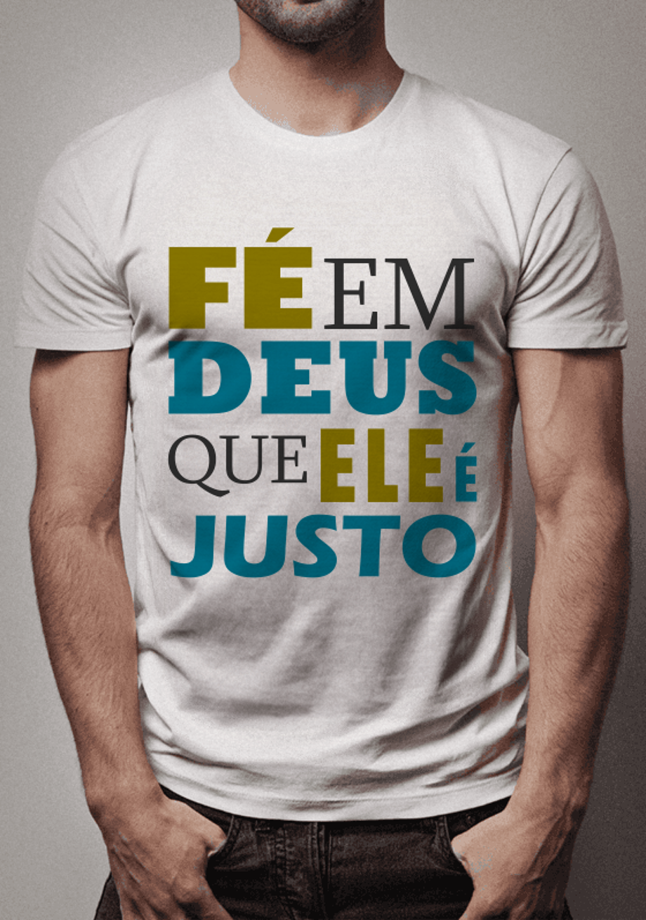 T-SHIRT ESTONADA fé em Deus que ele é justo R$48,10 em LPink